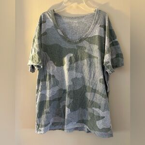 Aerie Oversized Camo Shirt - Medium